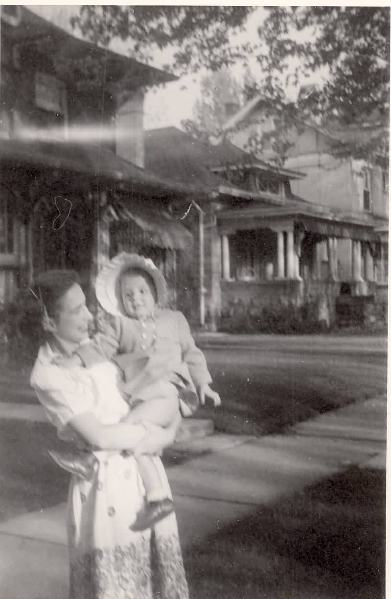 1942